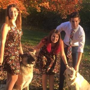 Meet your Posher, Zev